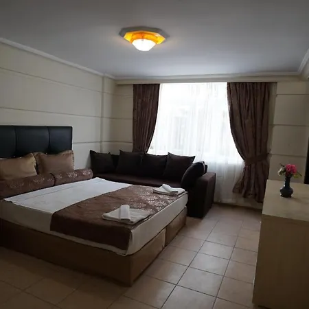 Apart Otel Andros Family Club 3*
