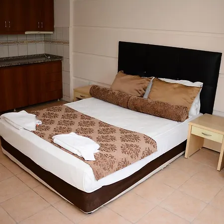 Apart Otel Andros Family Club 3*