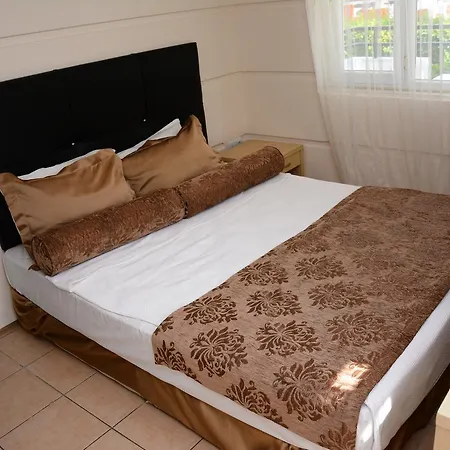 Andros Family Club Apart Otel 3*